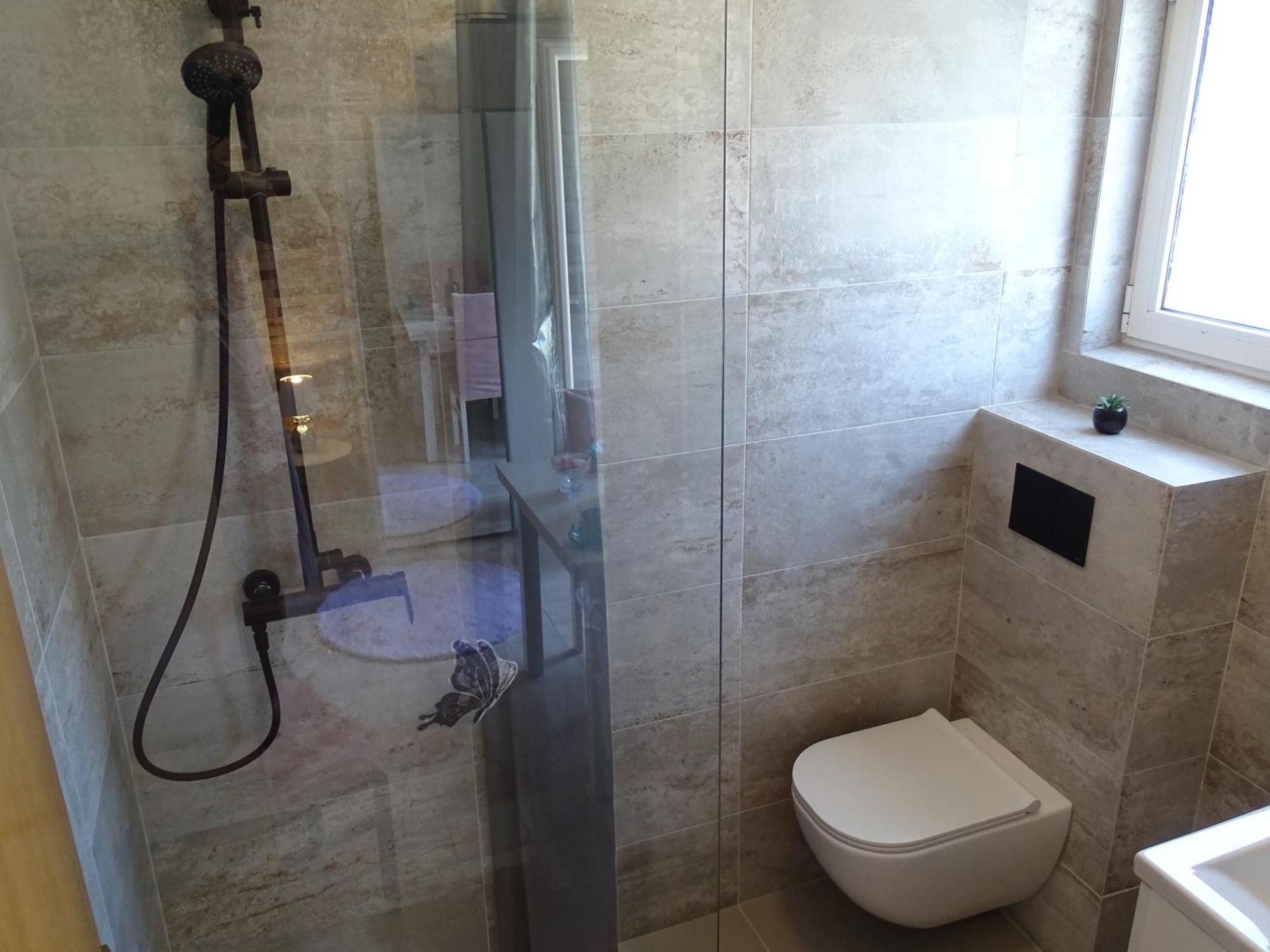 Dinjiška Apartments Sime מראה חיצוני תמונה