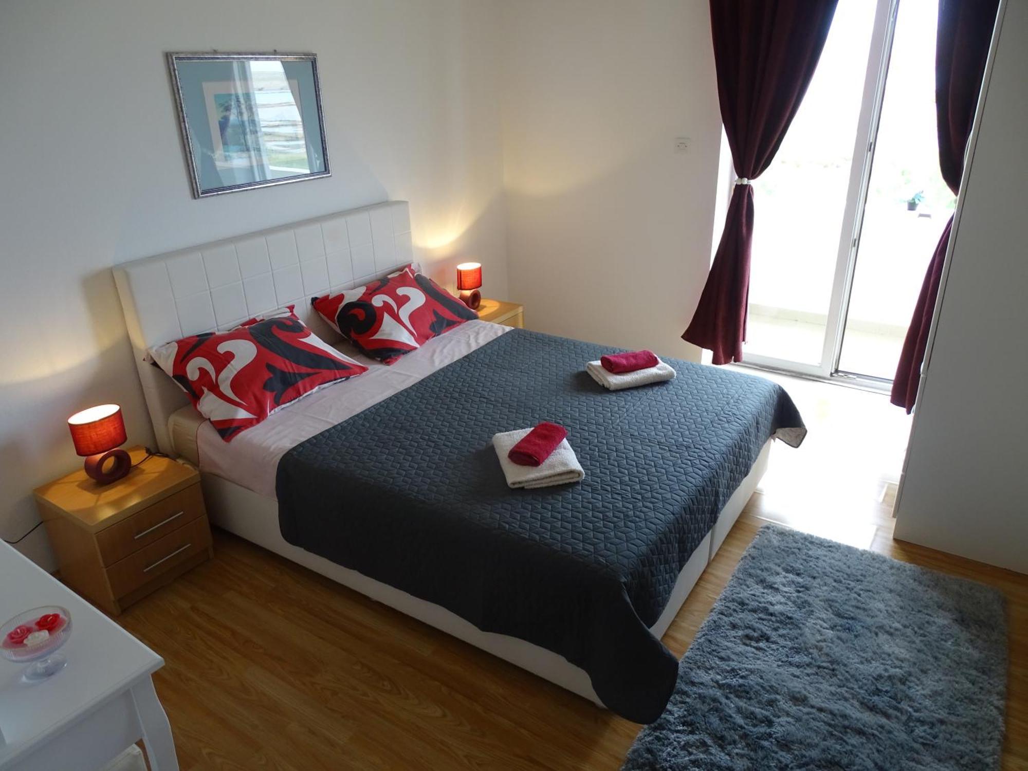 Dinjiška Apartments Sime מראה חיצוני תמונה