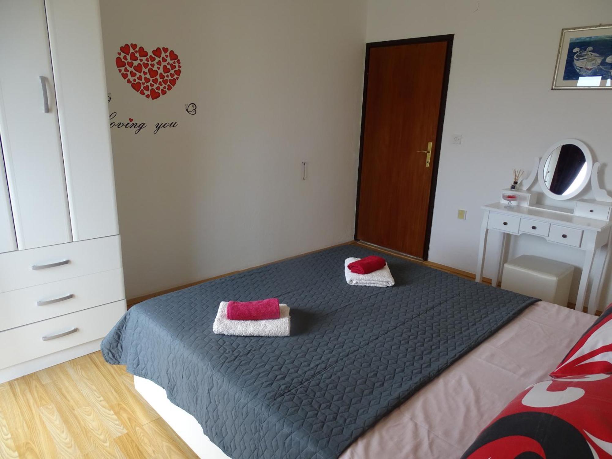 Dinjiška Apartments Sime מראה חיצוני תמונה