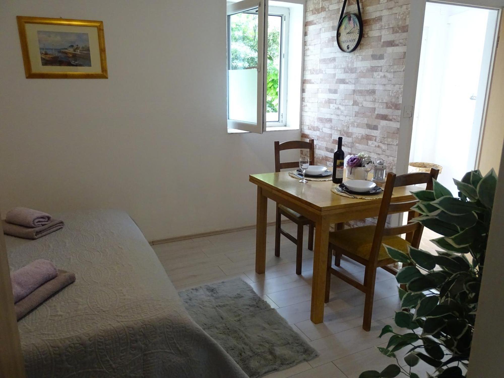 Dinjiška Apartments Sime מראה חיצוני תמונה